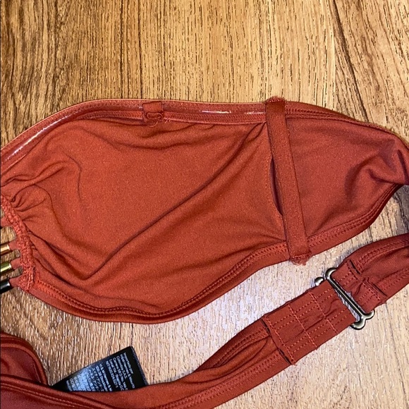 Orange/bronze bikini - Picture 4 of 4